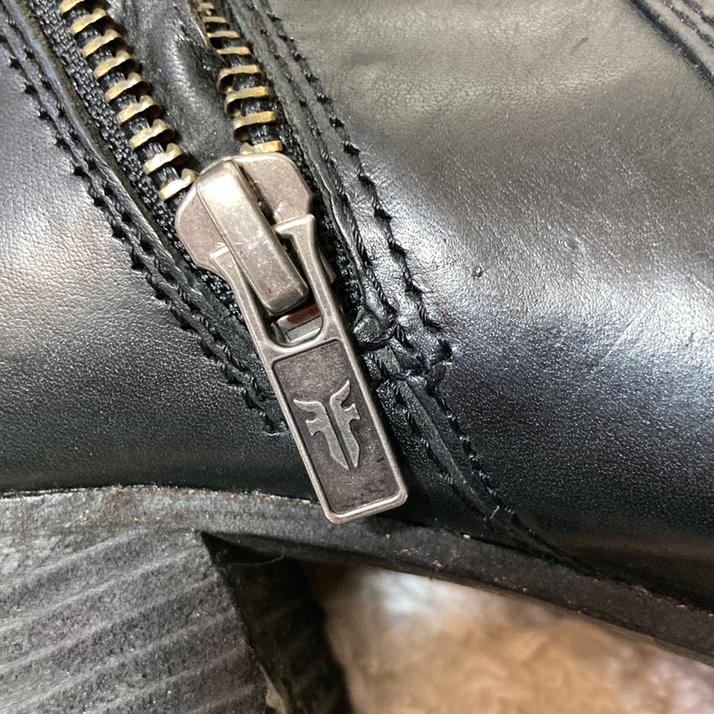 💙 Frye Patty Riding Booties - Picture 6 of 15